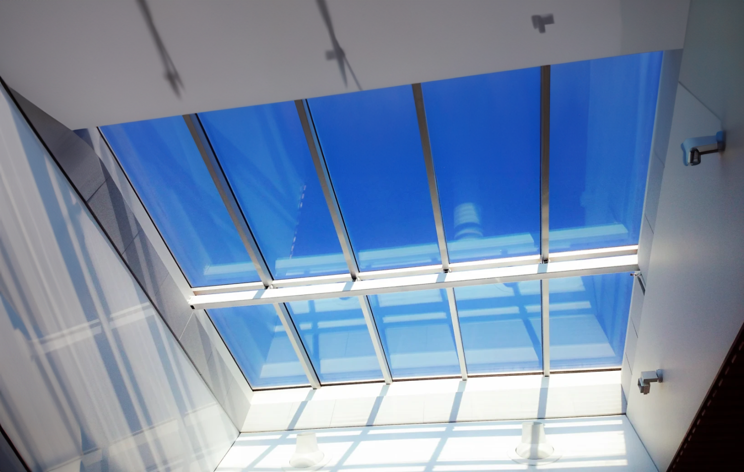 SKYLIGHT WINDOWS SYSTEM